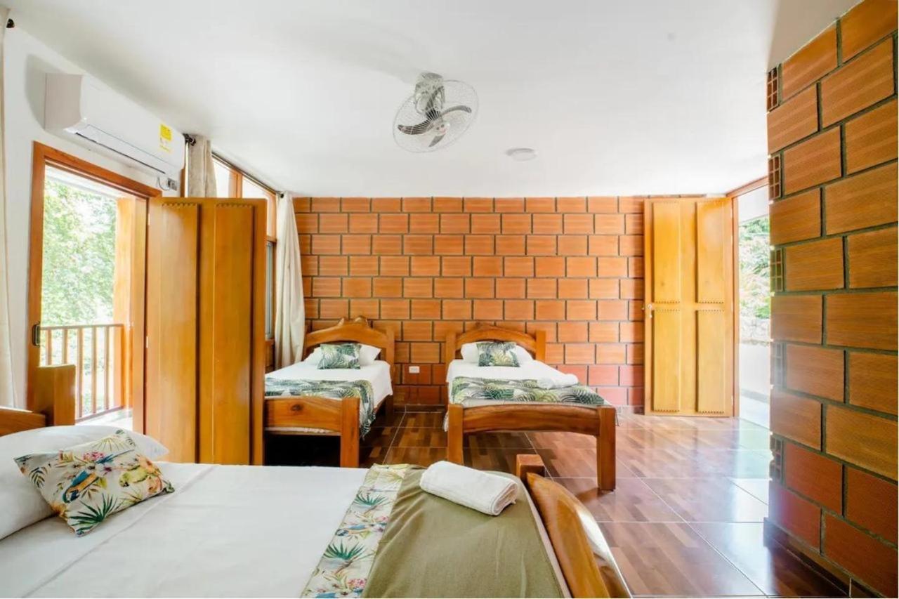 Arca Tayrona Restaurant & Hostal ロス・ナランホス エクステリア 写真